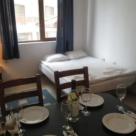 Apartamento Todorini Kuli *