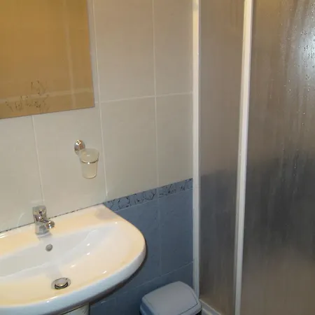 Apartamento Todorini Kuli *